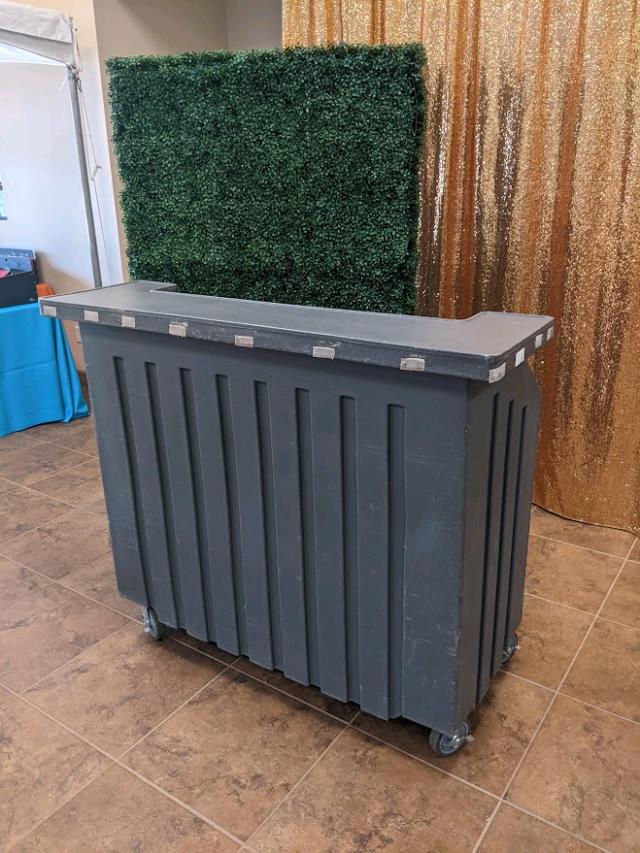 Rental store for 4  DELUXE BAR in Longview TX