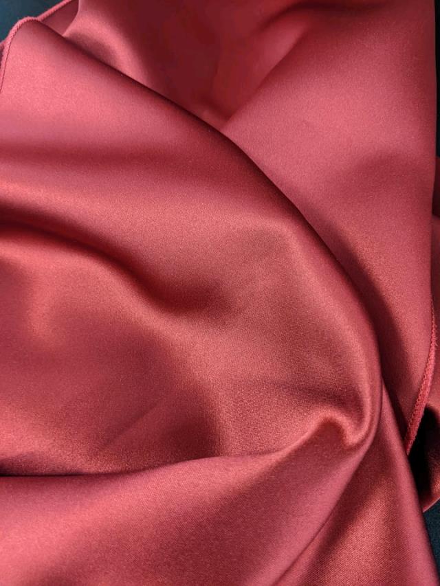 Rental store for BORDEAUX LAMOUR TABLERUNNER in Longview TX